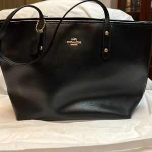 Black Leather Coach Tote